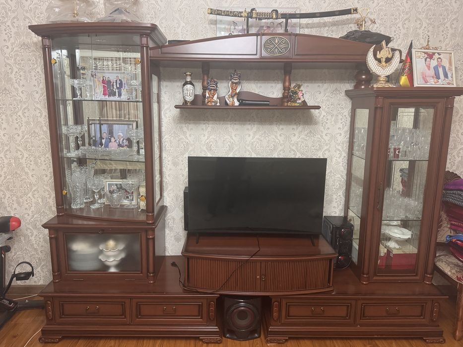 Продам стенку для гостинной