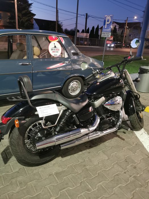 Honda shadow 750 A2  black spirit 2012 phantom  schimb cu rulotă