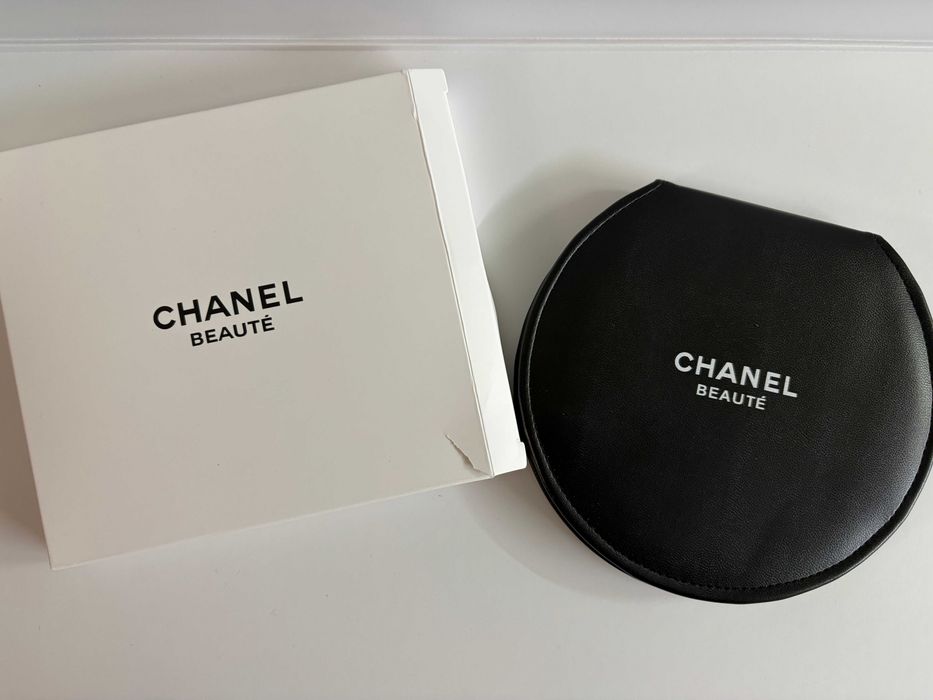 Dior джобно огледало, Chanel компактно огледало