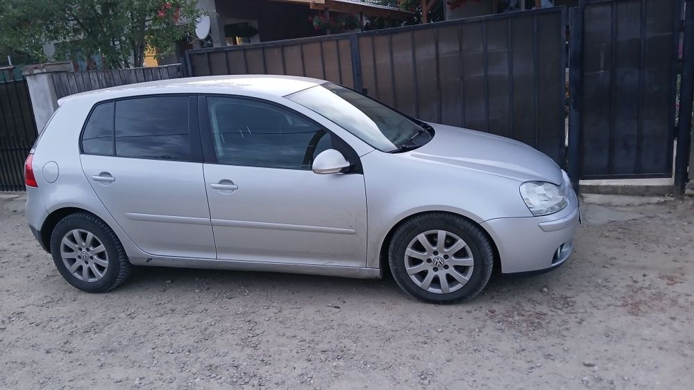 De vanzare Golf 5