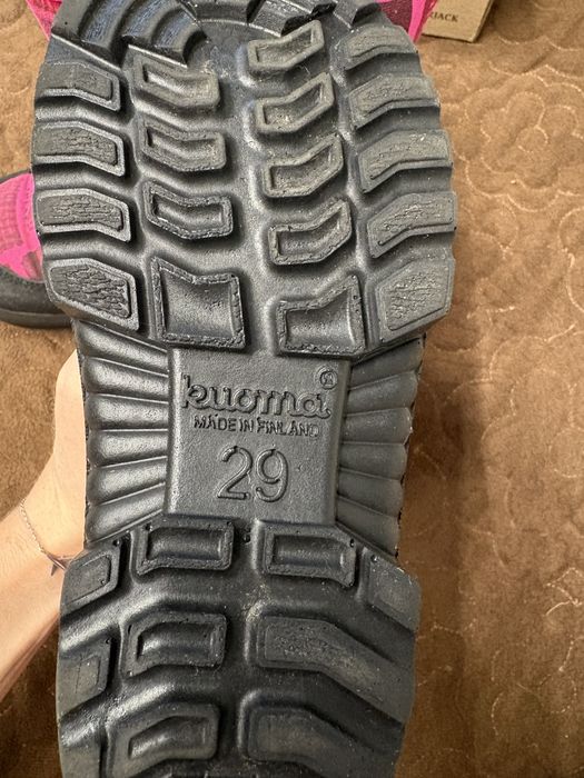 Продам зимние ботиночки.