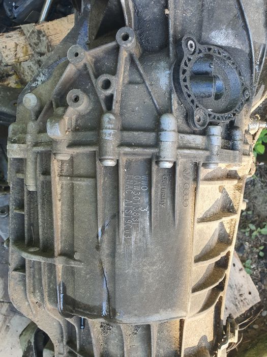 Cutie viteze multitronic 8+1 defecta ,audi a 4 b8