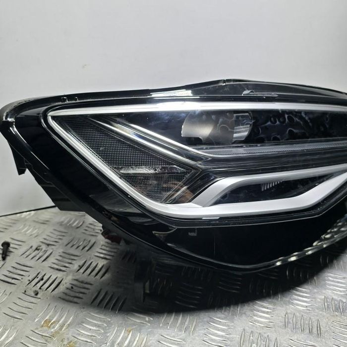 Far dreapta MATRIX full LED Audi A6 facelift 4G,C7