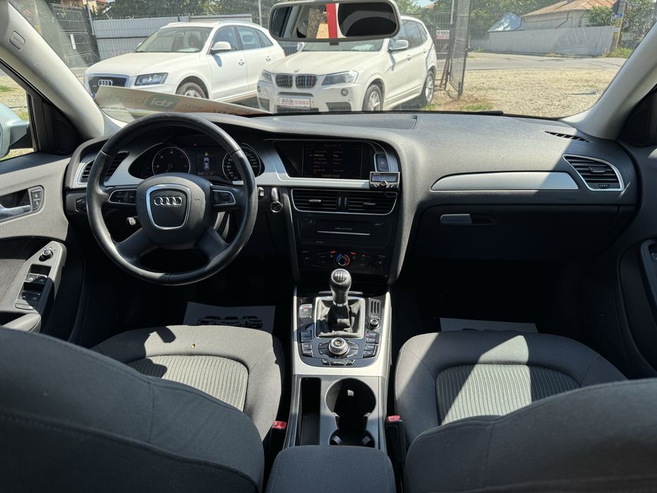 Audi A4 B8 / 2009 / Euro 5 / 2.0 TDI 136 CP / Rate * Garantie