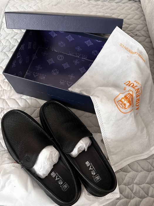 Продам мужские макасины