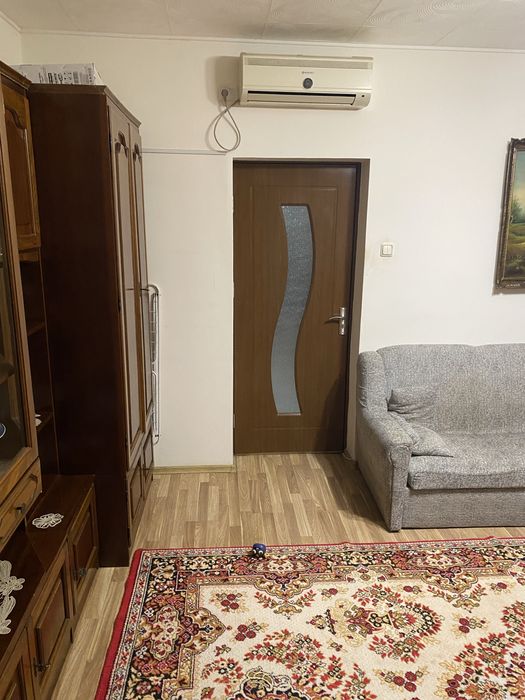 Vand apartament 2 camere sau schimb cu ap 2 camere parter plus diferen