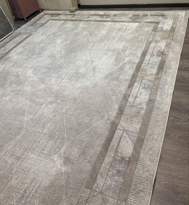 Ковер комнатный б/у