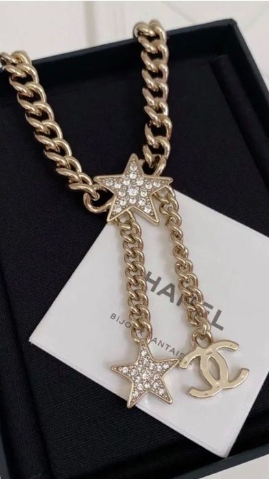 Гердан Chanel  почти неизползван