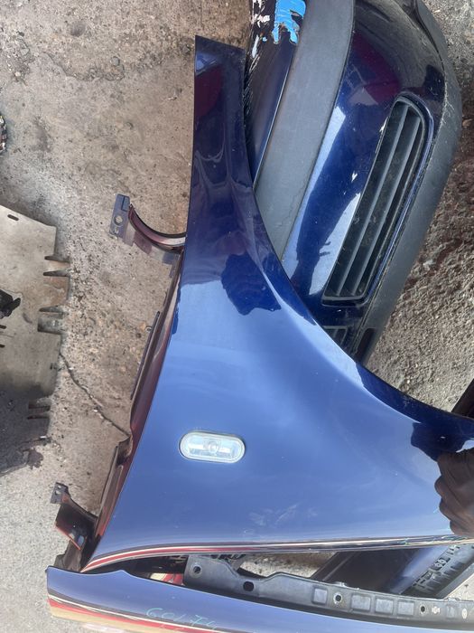 Aripa drepta golf 4 cod LB5N albastra