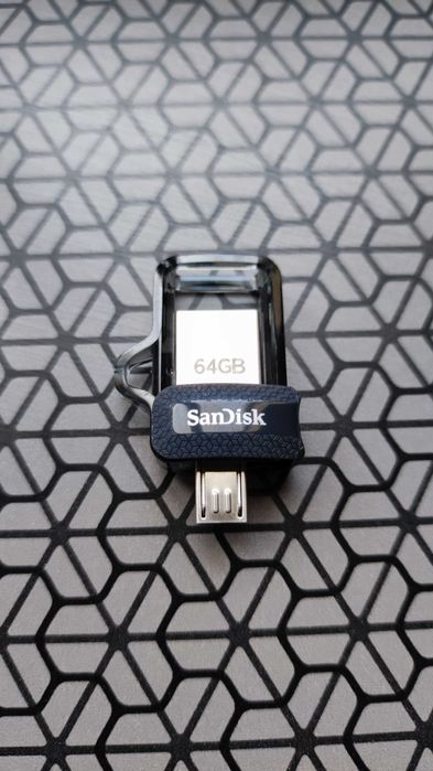 Флаш памет, флашка - 64GB SanDisk Ultra Dual Drive m3.0