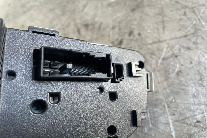 Comanda clima A 209 830 00 85 Mercedes-Benz C-Class W203/S203/CL203