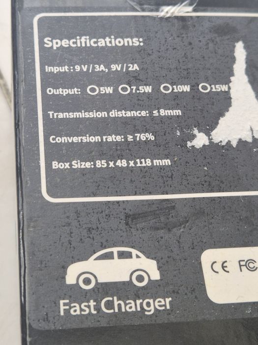 Стойка за кола с безжично  зареждане