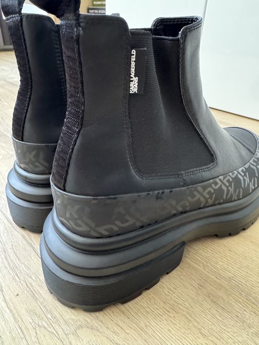 Обувки боти Karl Lagerfeld