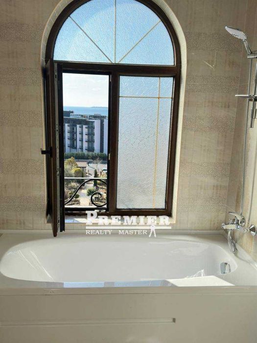 Продава се Тристаен апартамент в Свети Влас - 87 кв.м за 2012 €/кв.м - Снимка #18