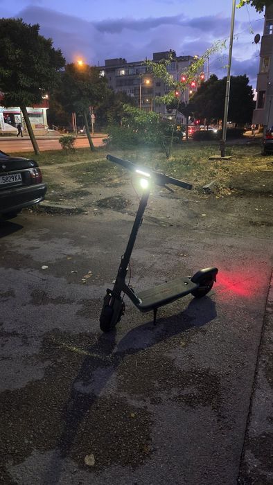 Електическа тротинетка Segway Ninebot F3