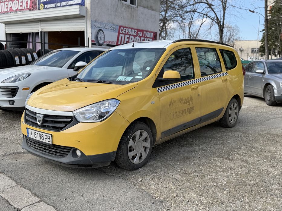 Dacia lodgy 1.6 заводски газ 6+1