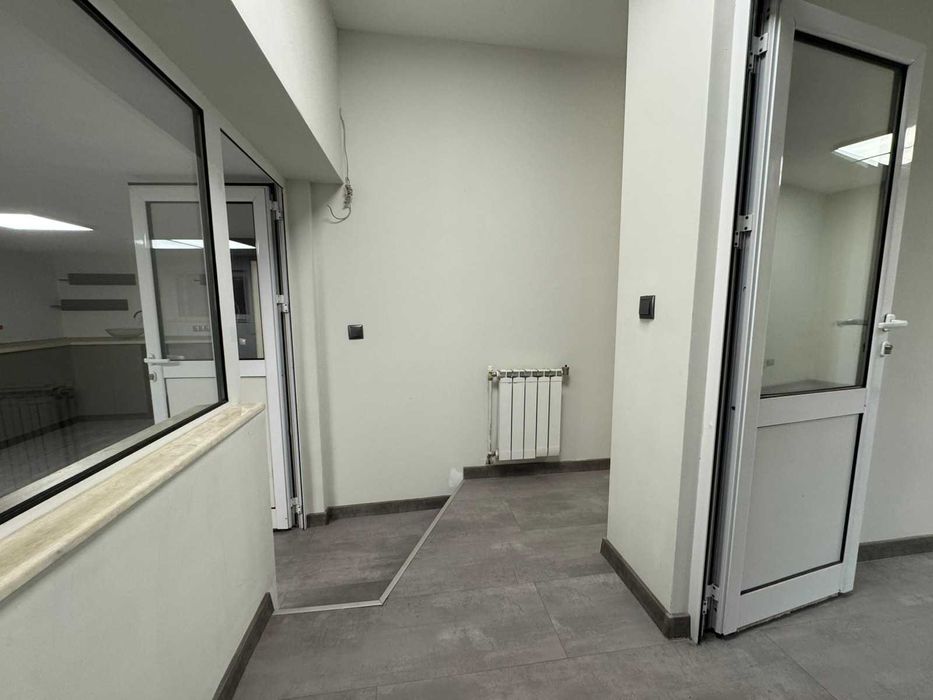 Продава се Офис в София, Лагера - 75 кв.м за 2200 €/кв.м - Снимка #4