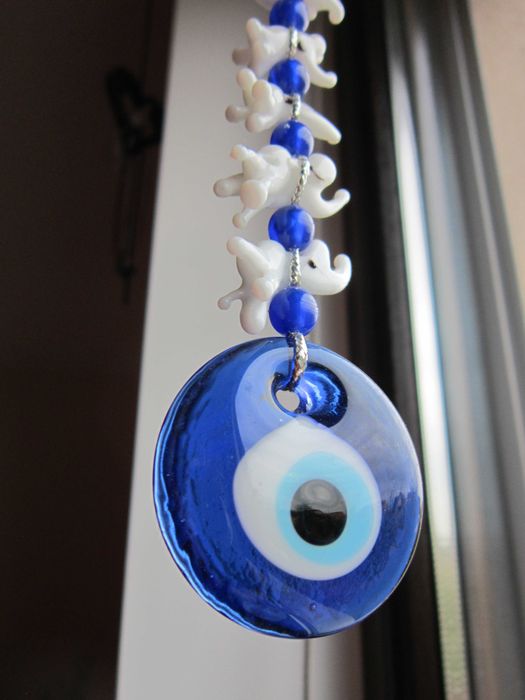 cadou rar feng shui Ganesha Evil Eye Elefanti sticla  India 1990