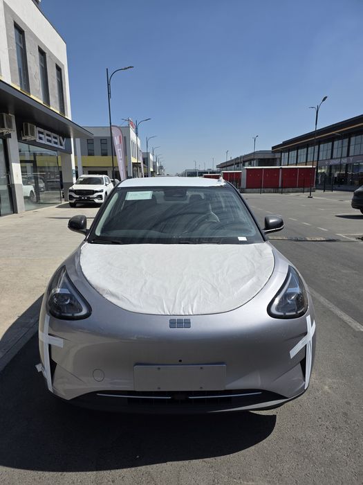 Geely ex2 410km schot spravka