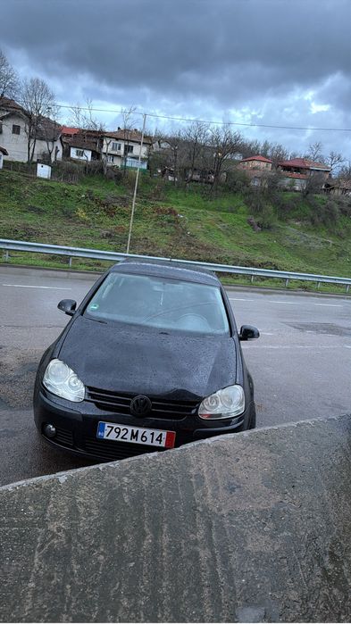 Голф 5 Фарове/Броня/Халогени с решетки(Комплект)