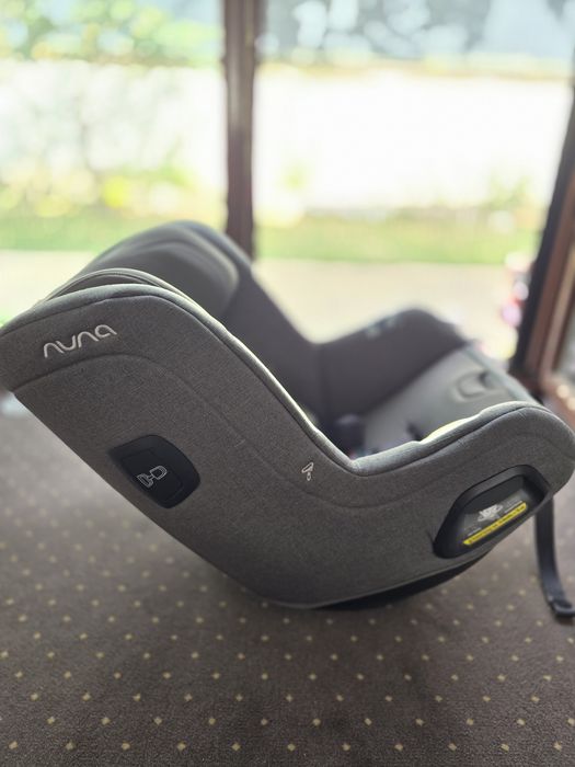 Pachet Premium Scaun Auto Nuna Todl Next + Baza ISOFIX Nuna Base Next – Siguranță și Confort de Top
