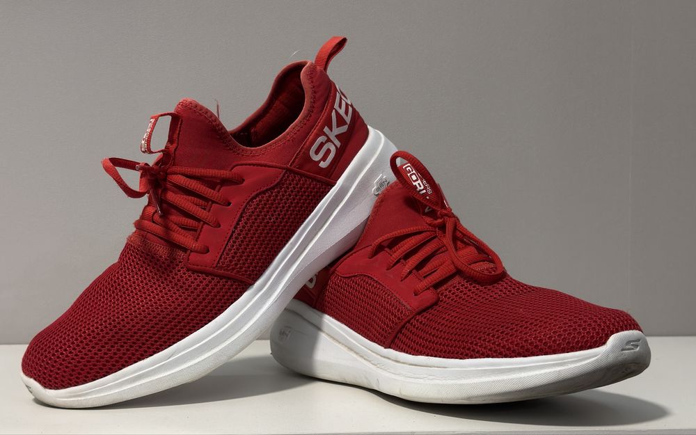 Кросовки Skechers