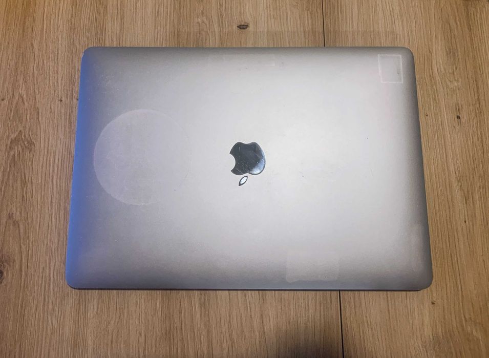 Macbook Air M1 16GB RAM 256GB Storage