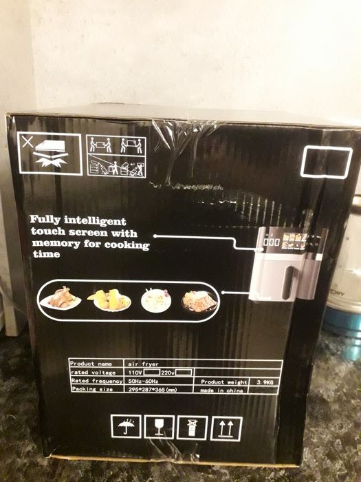 Продаётся аэрогриль новый неоткрытый цена 700000 сум,