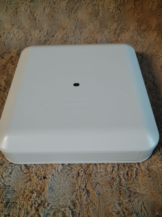 Vând Cisco Air-AP3802l-E-K9