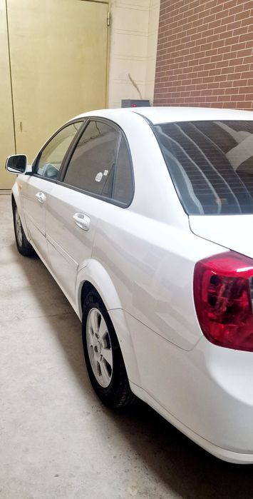 Sròchna JENTRA sotiladi