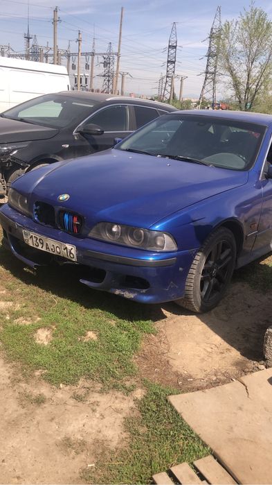 продам авто бмв е39 2.5 л