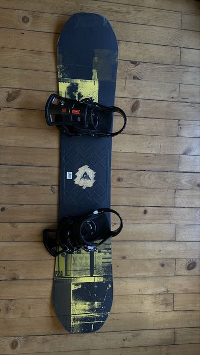 Snowbord burton radius 157, 145