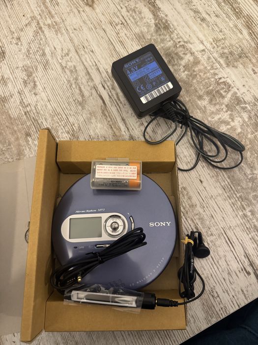 Retro Sony walkman nou nefolosit