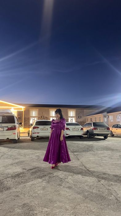 Көйлек сатылады размер 46/48/50 карсетті бар кигенде өте адемі турады