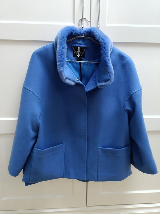 Пальто демисезонное