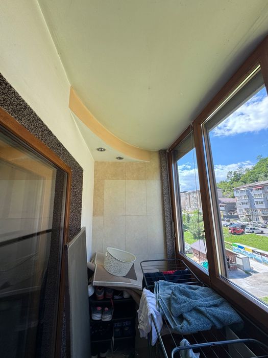Apartament la cheie, etaj 3, mobilat și utilat complet – Aleea Arinilor, Lupeni