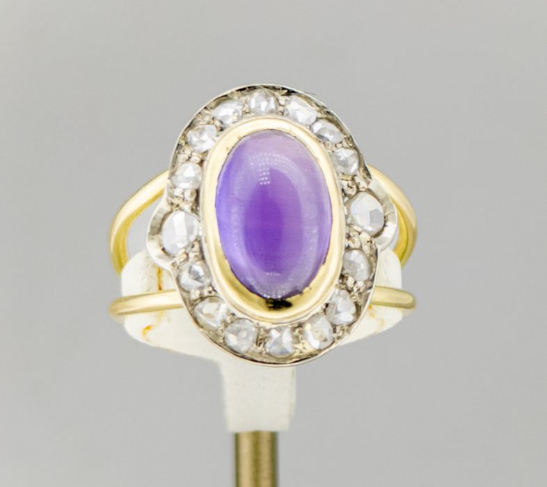 Пръстен от 18K жълто злато с естествени диаманти и лабораторен сапфир