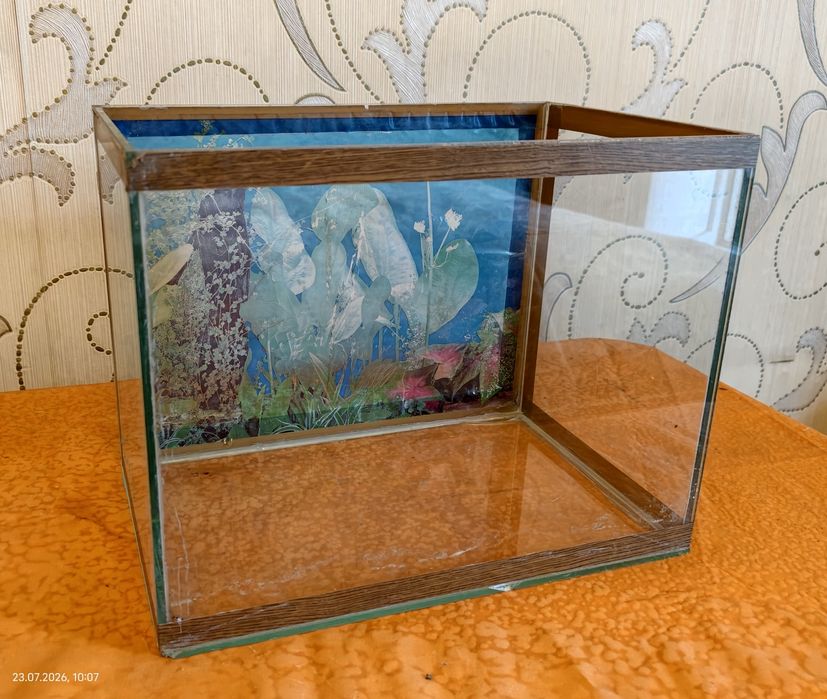 Продам аквариум 12л