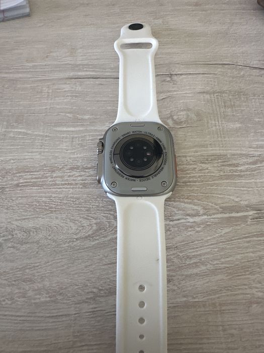 Умные часы  Smart-Watch