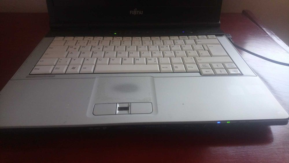 Лаптоп Fujitsu Lifebook S751