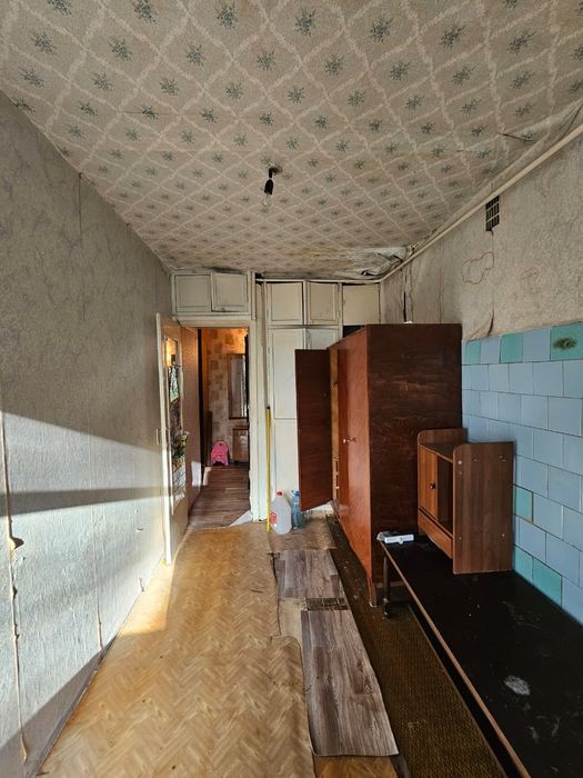 Продаётся 3 комн район Уют, Вольный стиль