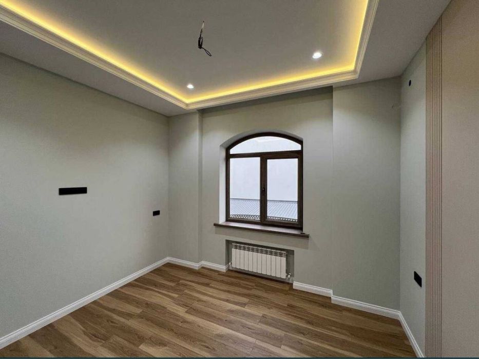 Продаётся Новый Дом Юнусабадский район  Зенит Исломобод 2,2,Соток