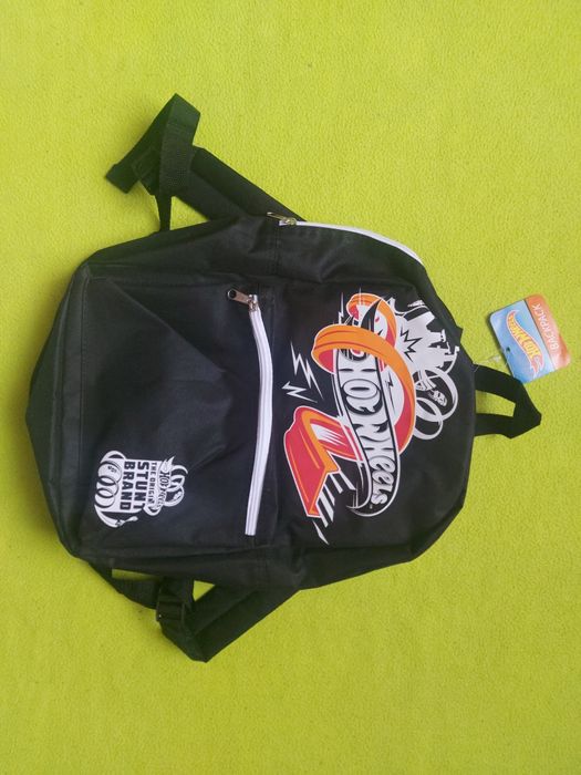 Hotwheels-Ново-Оригинална