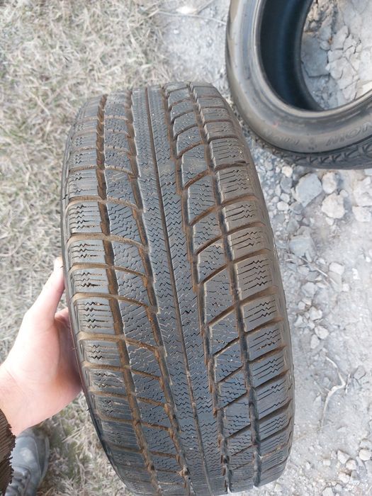Пара резины R15.