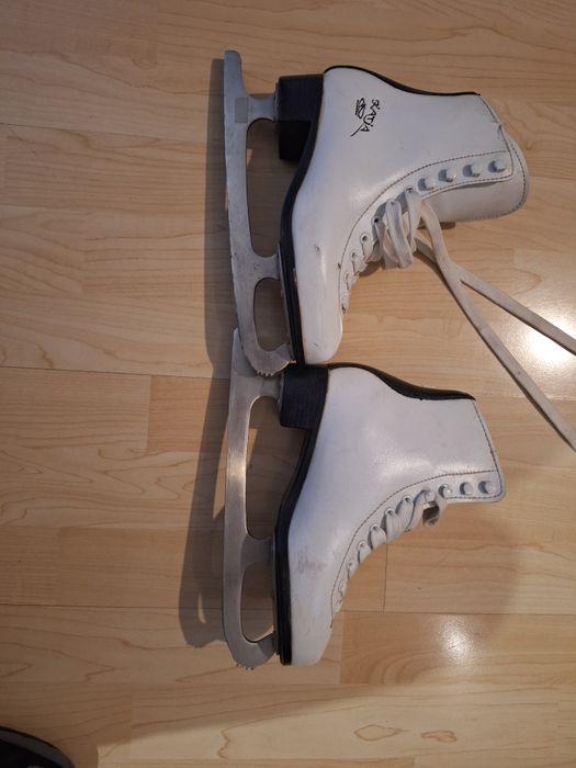 Кънки за лед Katia