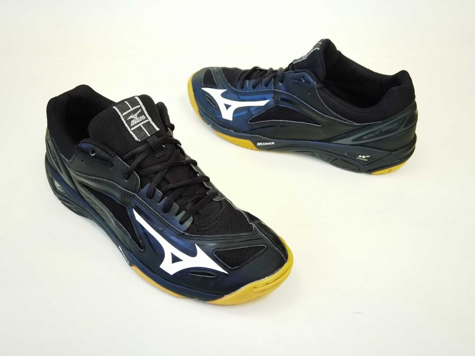 Adidasi alergare 44 45 barbati fitness sala handbal  MIZUNO  - Ca NOI
