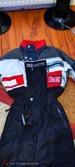 Vând pantaloni de iarnă mammut M