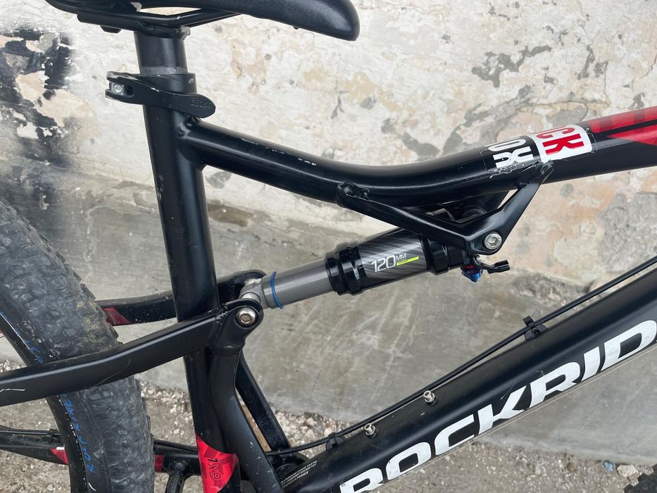 Vând bicicletă Rockrider ST 530 S 27,5 inchi