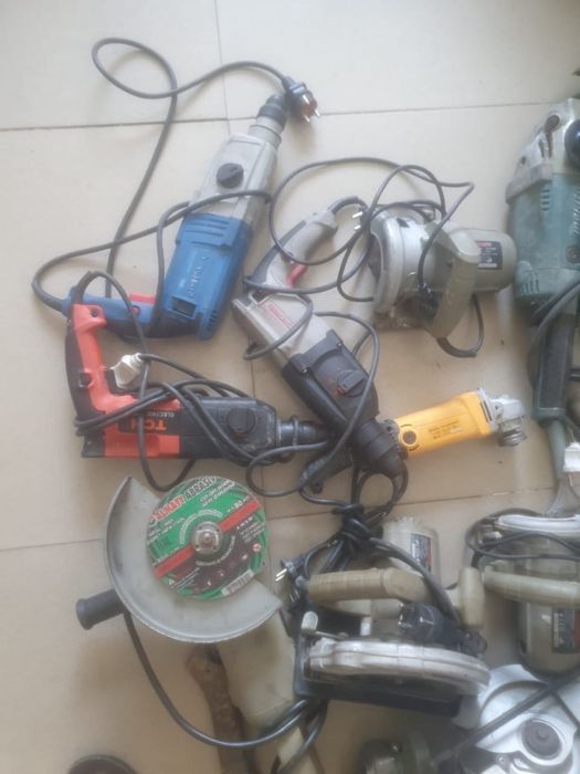 Болгарка 230 макита