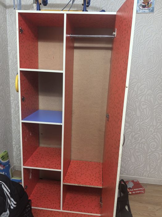 Отдам даром шкаф